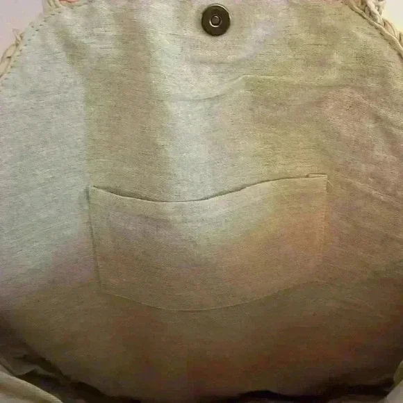 Rattan Purse - Picture 3 of 5